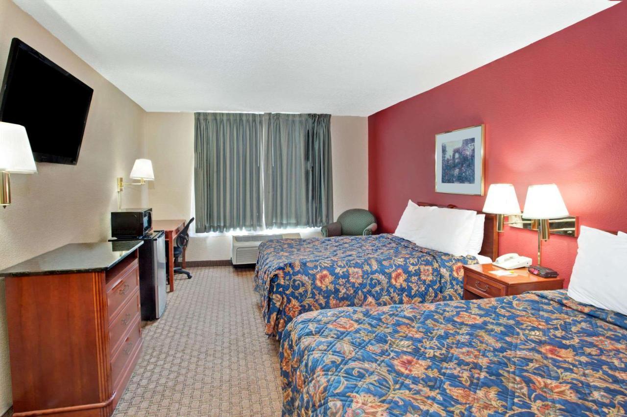 Days Inn By Wyndham Marietta-Atlanta-Delk Road Kültér fotó
