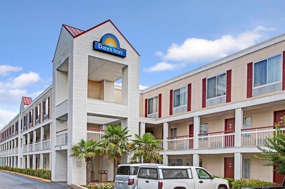 Days Inn By Wyndham Marietta-Atlanta-Delk Road Kültér fotó